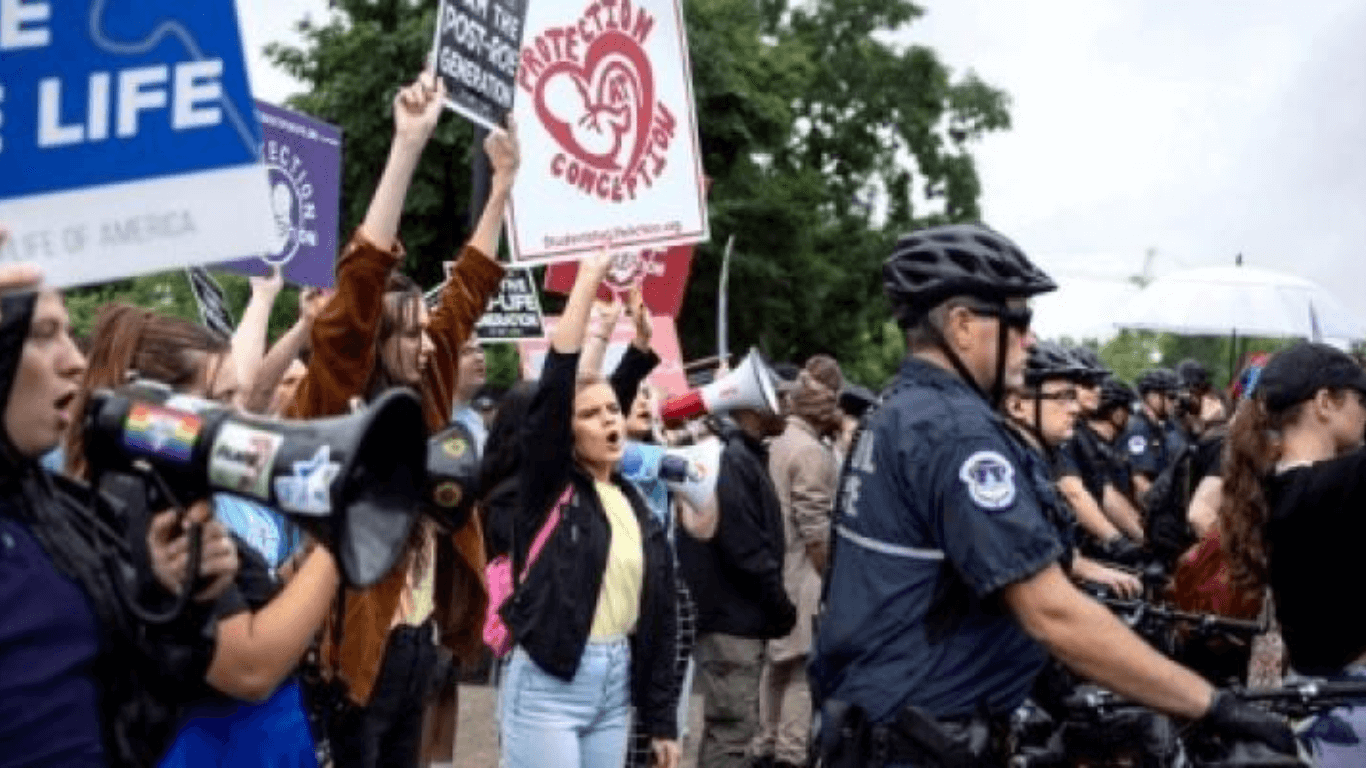 At the yearly march in Washington, abortion opponents advance the post-Roe agenda