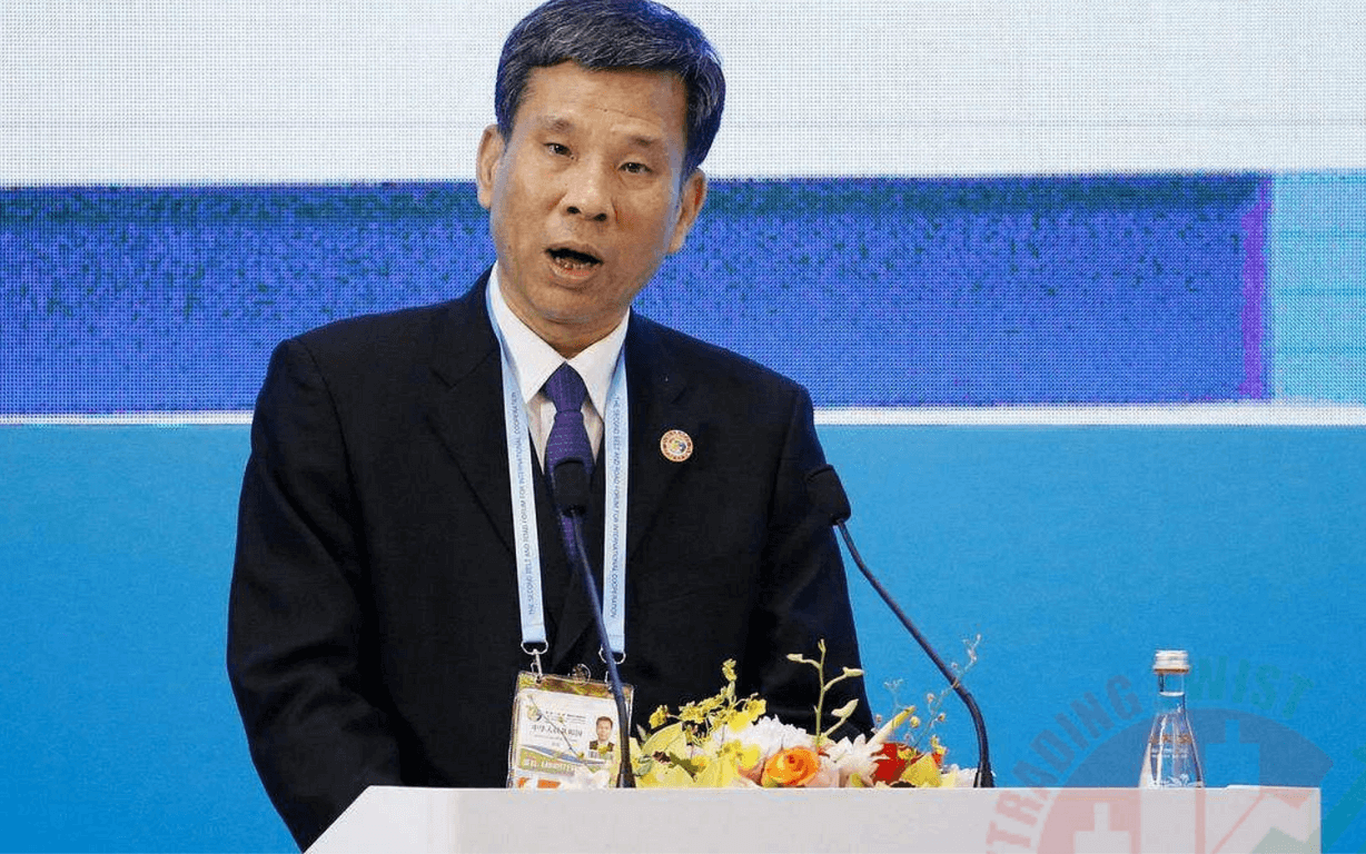 China’s Finance Minister Reiterates Plan for Fiscal Expansion